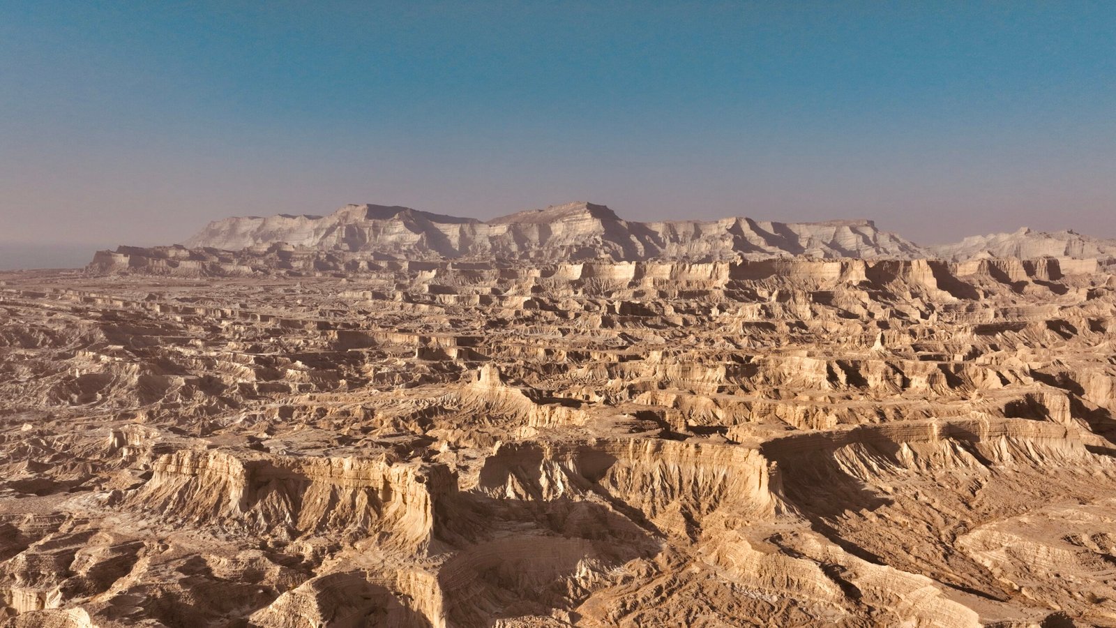 8 Days Balochistan Hingol National Park Tour
