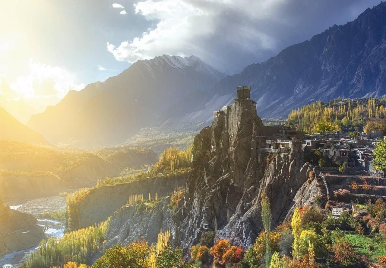 11 Days Hiking and Trekking Adventure