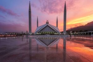 faisal mosque sunset