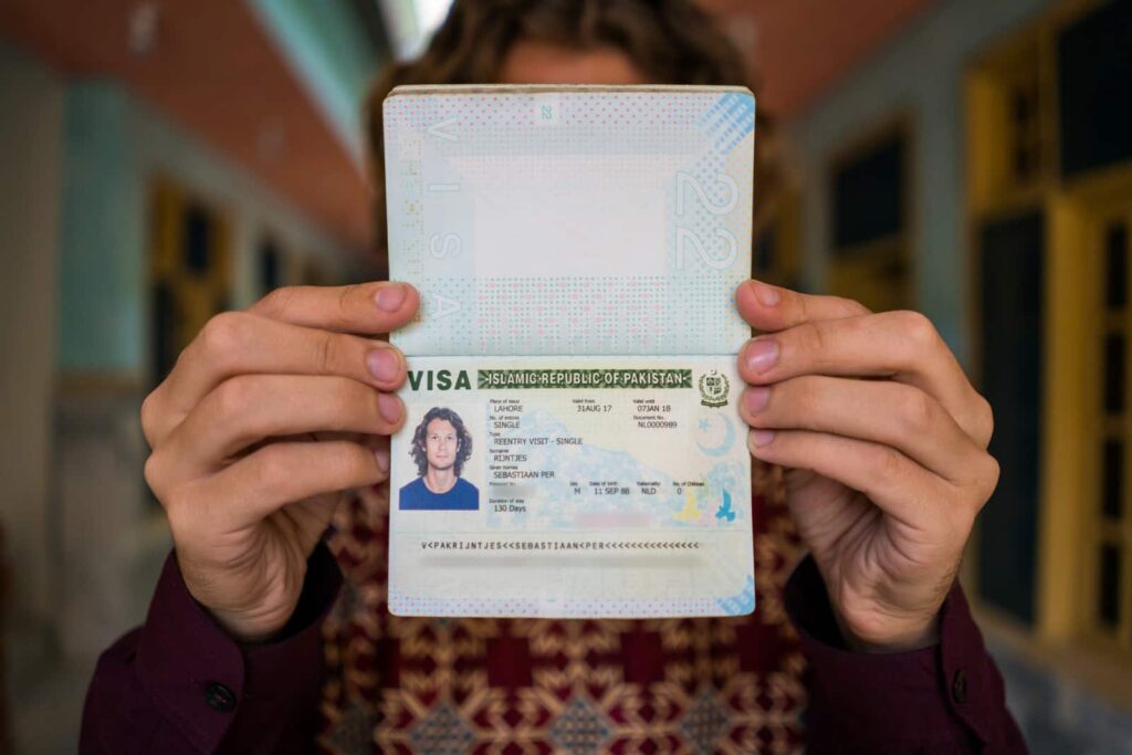 How to Apply Indian Visa in Pakistan